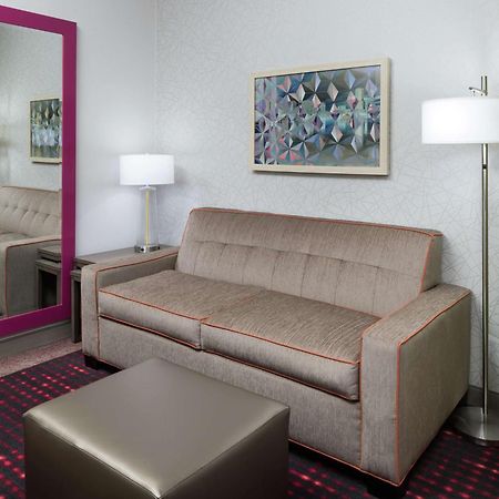 Home2 Suites By Hilton Orlando Airport Luaran gambar
