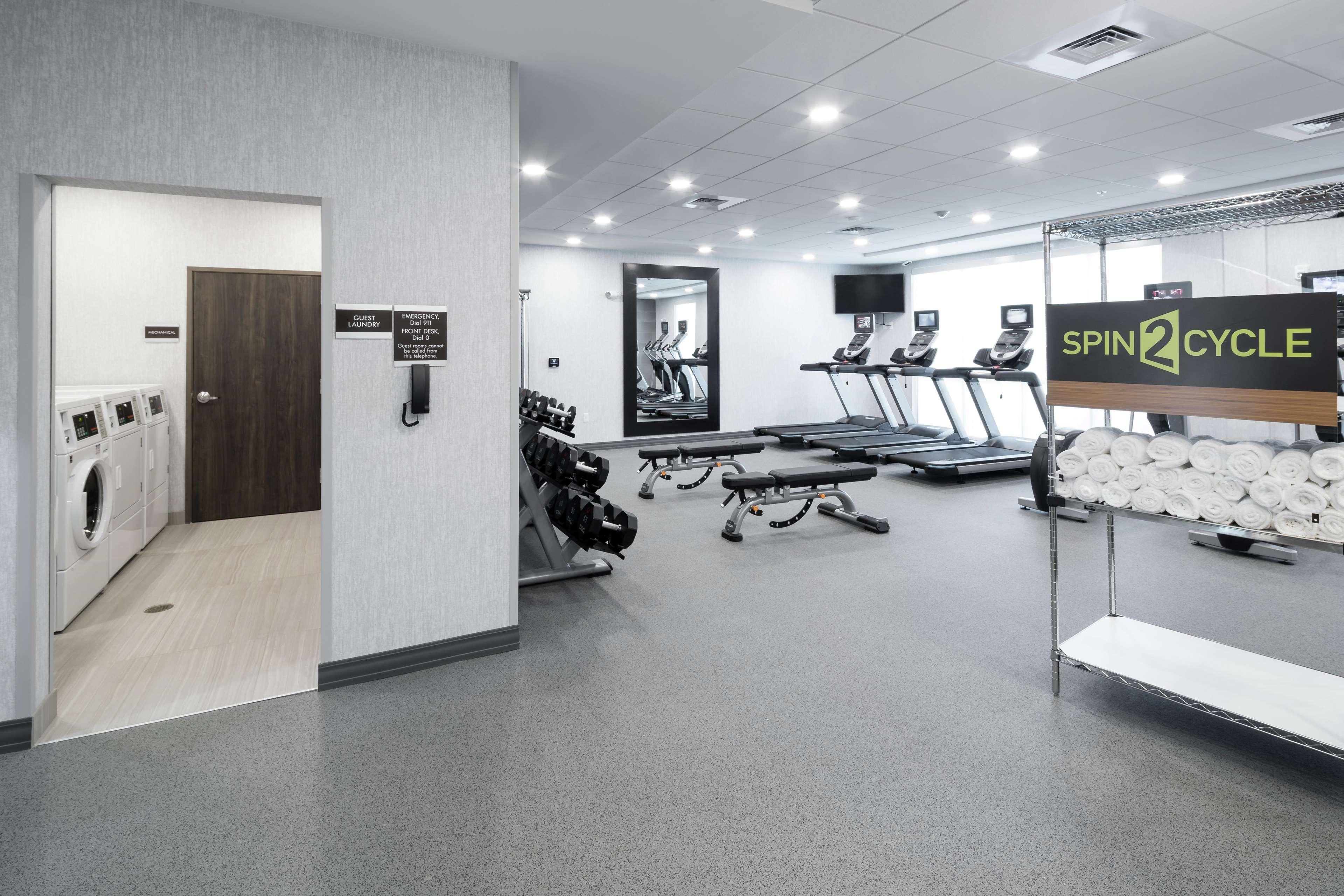 Home2 Suites By Hilton Orlando Airport Luaran gambar