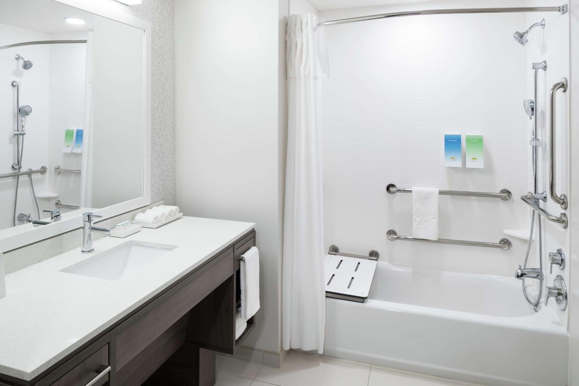 Home2 Suites By Hilton Orlando Airport Luaran gambar
